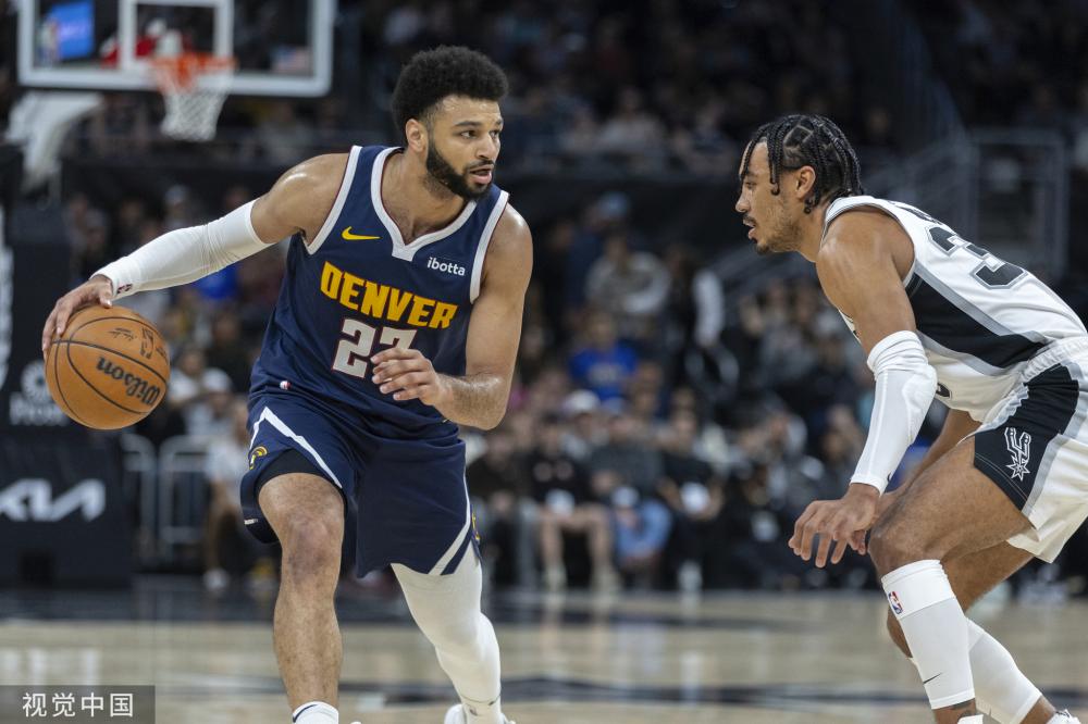 在现代足球 在现代足球