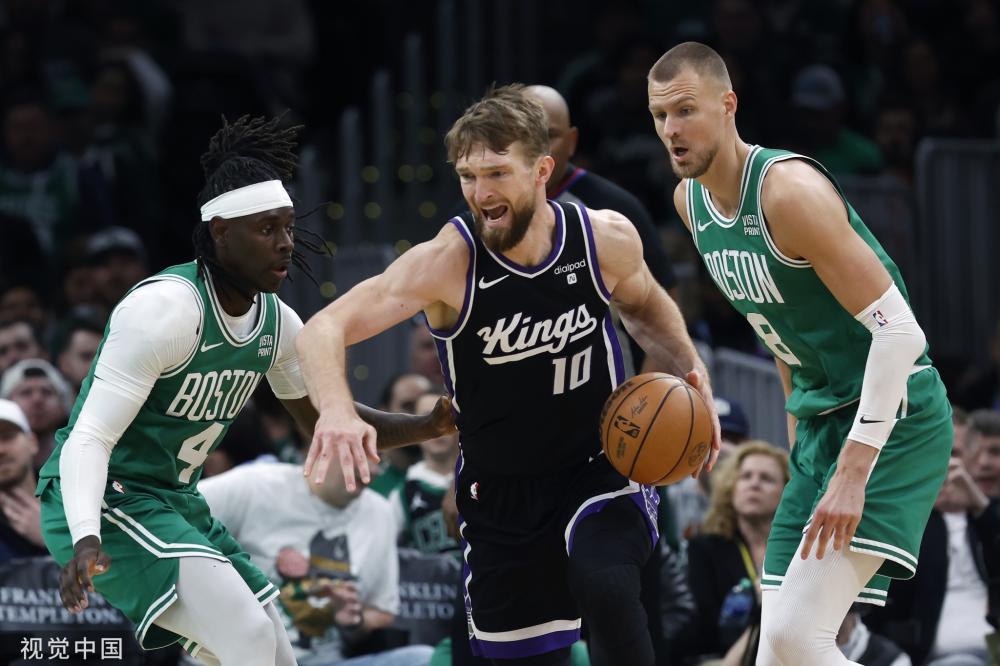 接传球并准 接传球并准